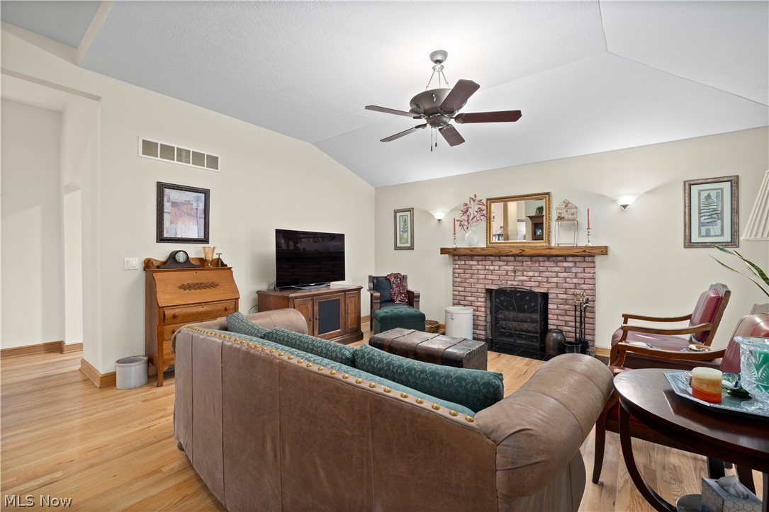 12488 Baumhart Road Oberlin, OH 44074 - Photo 15 of 44