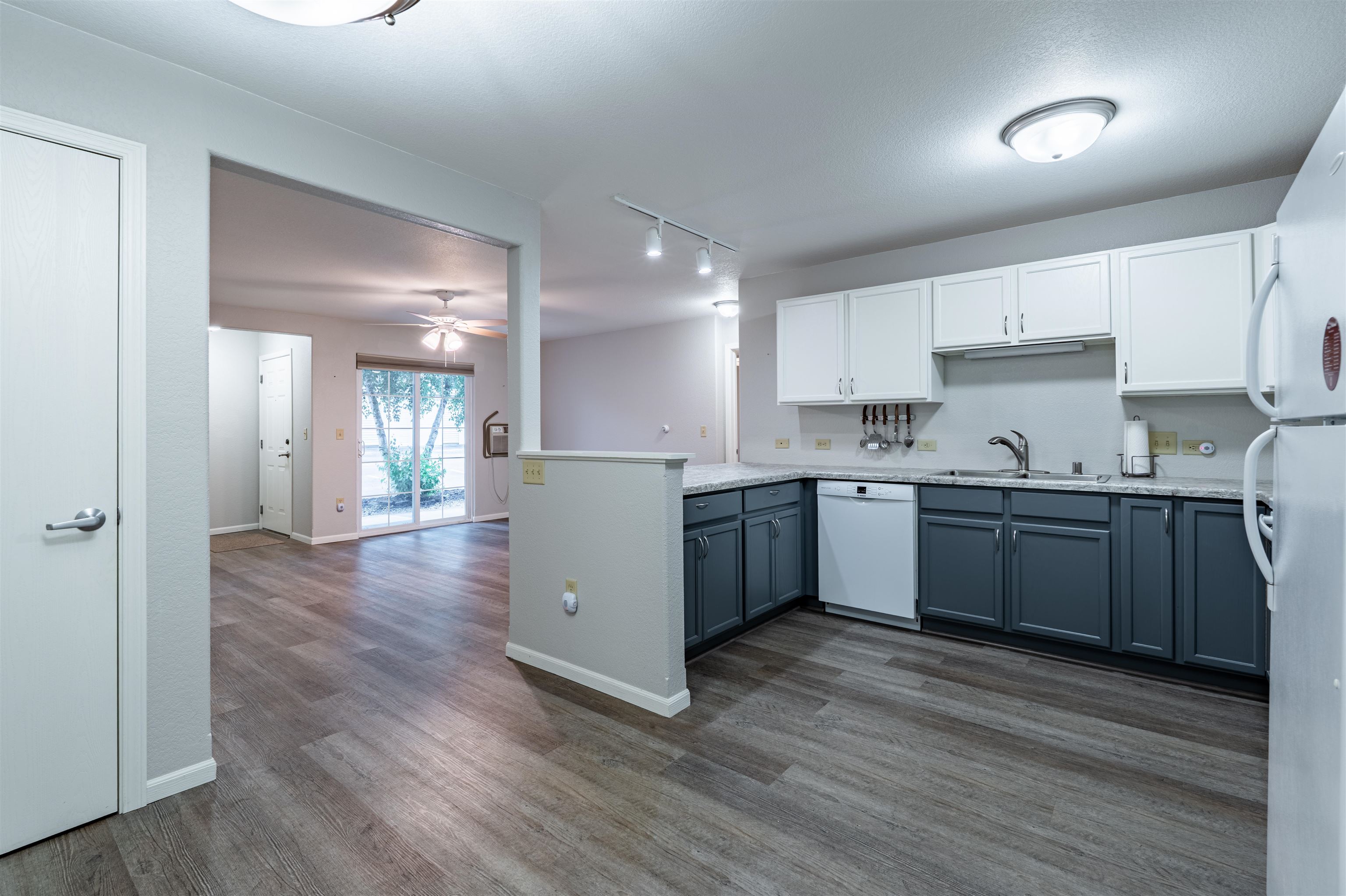 7410 Whitespire Road, Unit 5 Rothschild, WI 54476 - Photo 13 of 28