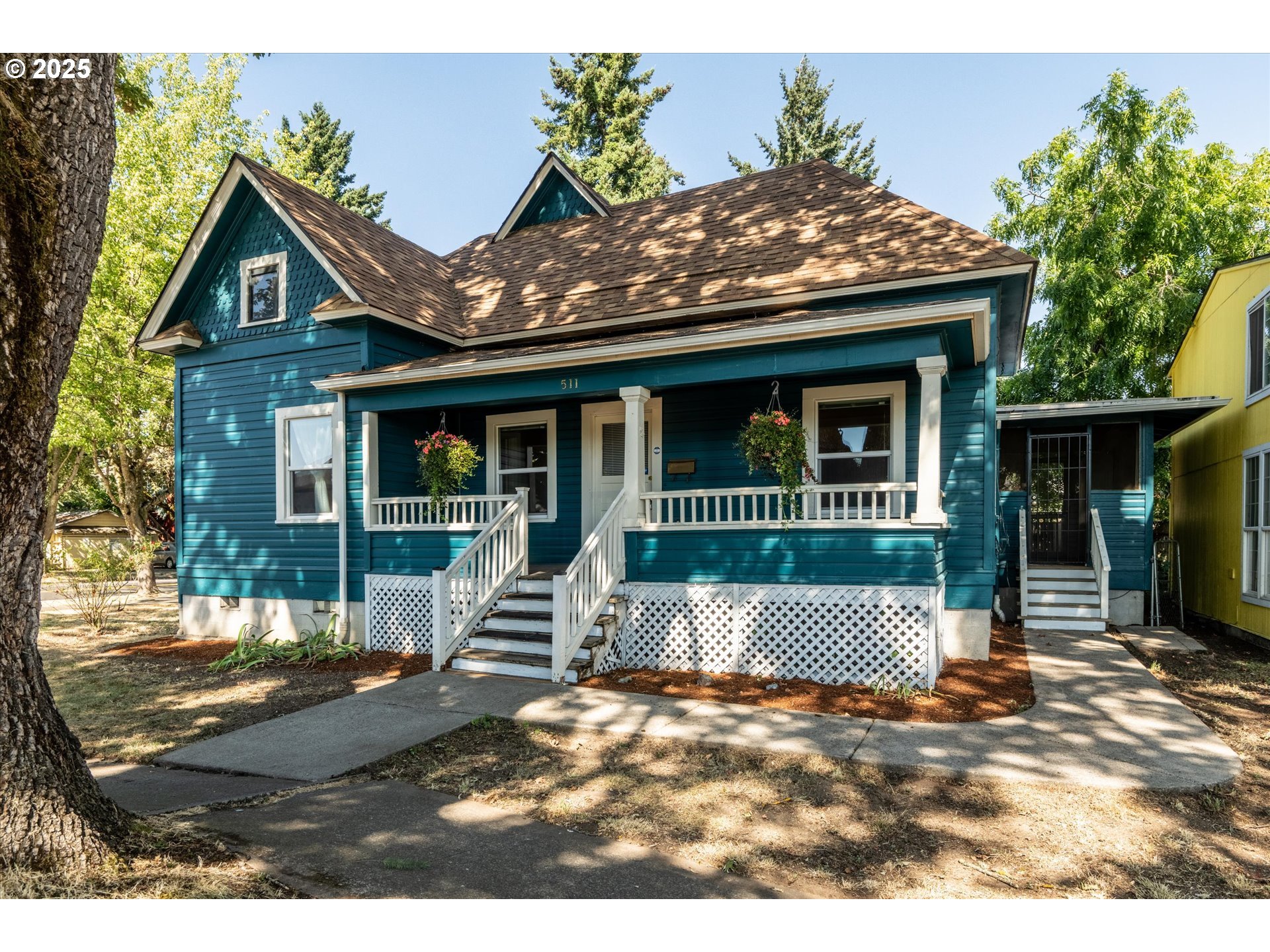 539 Madison Street Eugene, OR 97402 - Photo 2 of 38