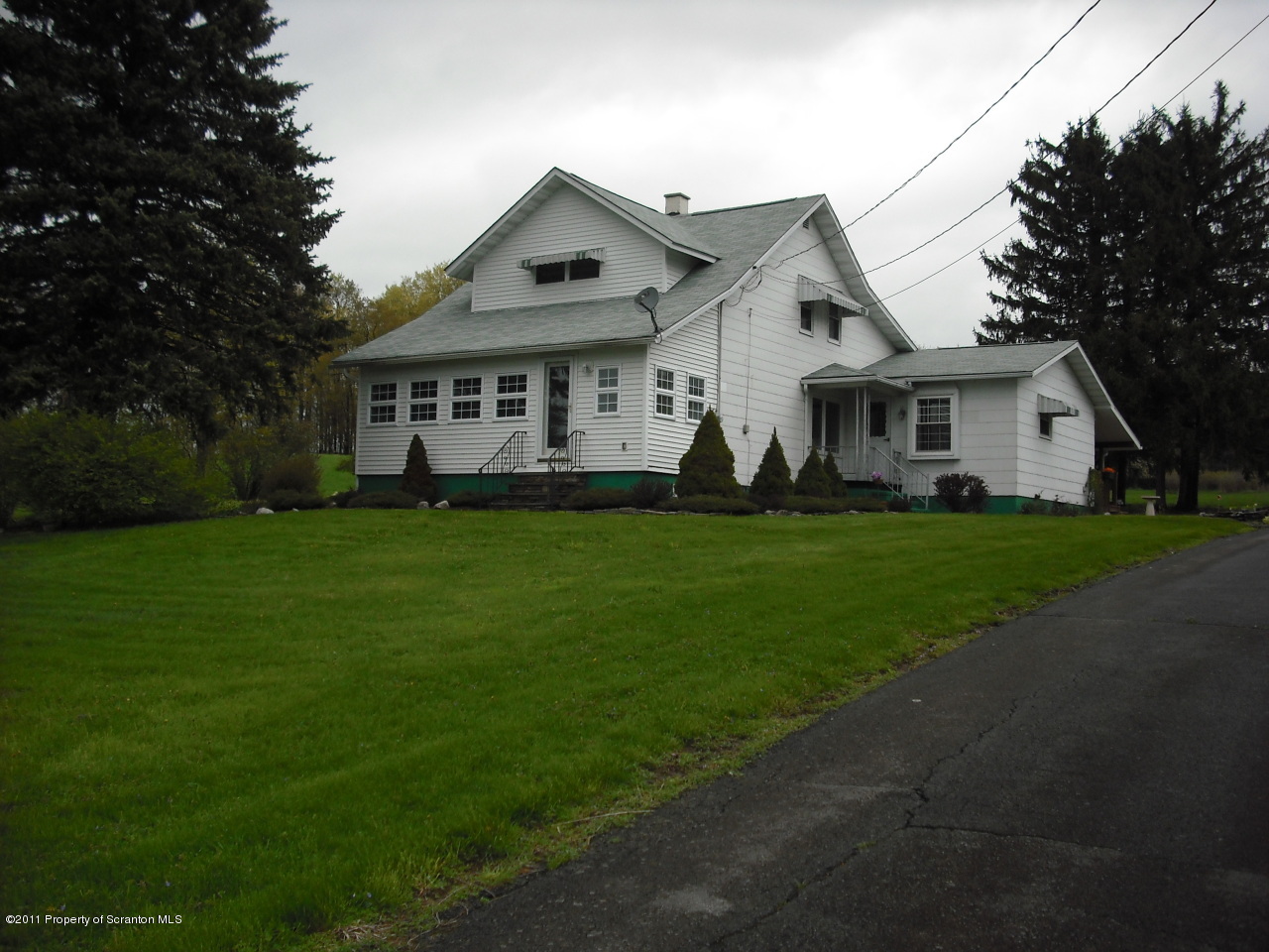 108 Joe Lick Road Scott Township, PA 18447 - Photo 1 of 27 Gallery Image 1
