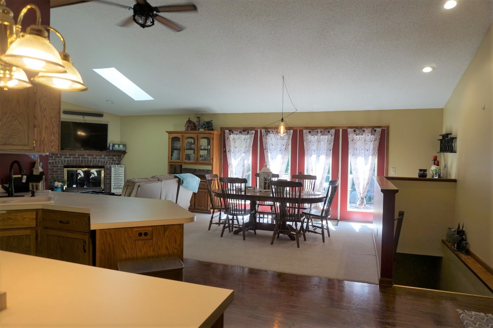 2491 North Miller Reed Lane Princeton, IN 47670 - Photo 9 of 36 Gallery Image 9