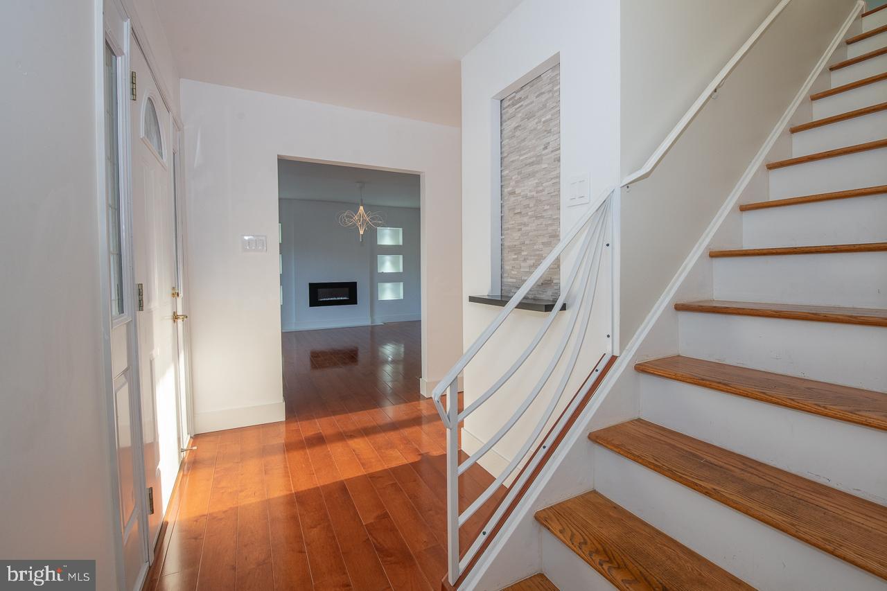 125 Andover Drive Exton, PA 19341 - Photo 5 of 43 Gleaming Hardwood Floors