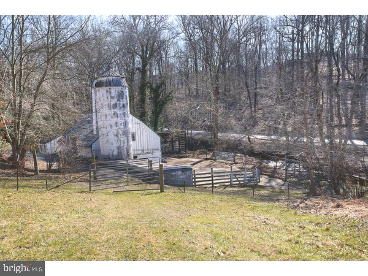 1215 South Caln Road East Fallowfield, PA 19320 - Photo 16 of 25 Barn