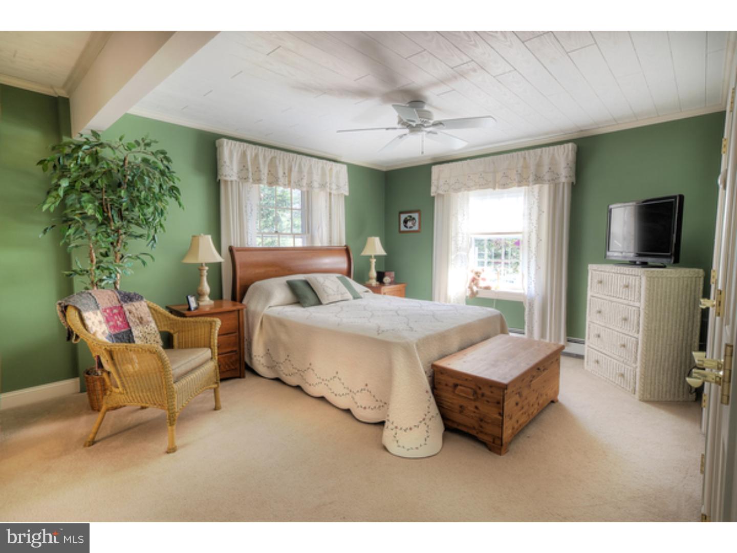 1215 South Caln Road East Fallowfield, PA 19320 - Photo 8 of 25 Bedroom - Main