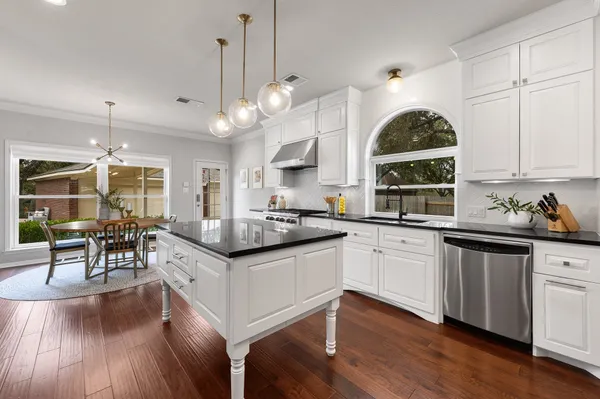 $5,750 | 5823 Van Winkle Lane, Austin, TX 78739