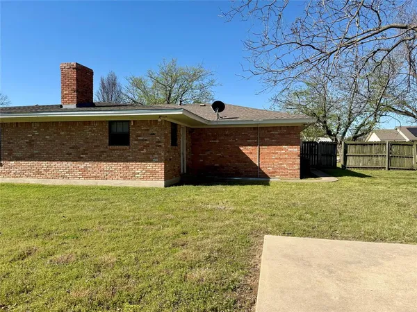 $224,500 | 505 South San Jacinto Street, Whitney, TX 76692