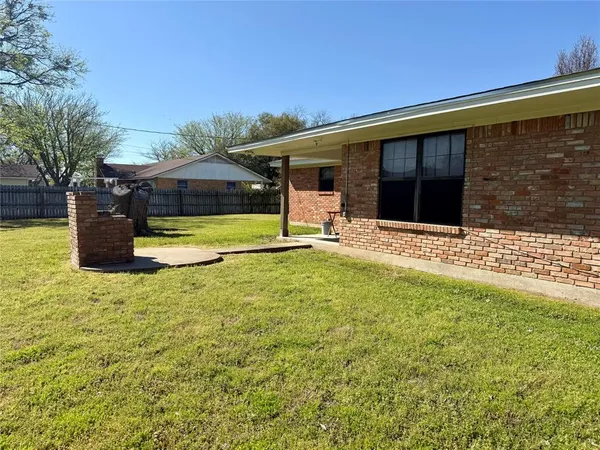 $224,500 | 505 South San Jacinto Street, Whitney, TX 76692