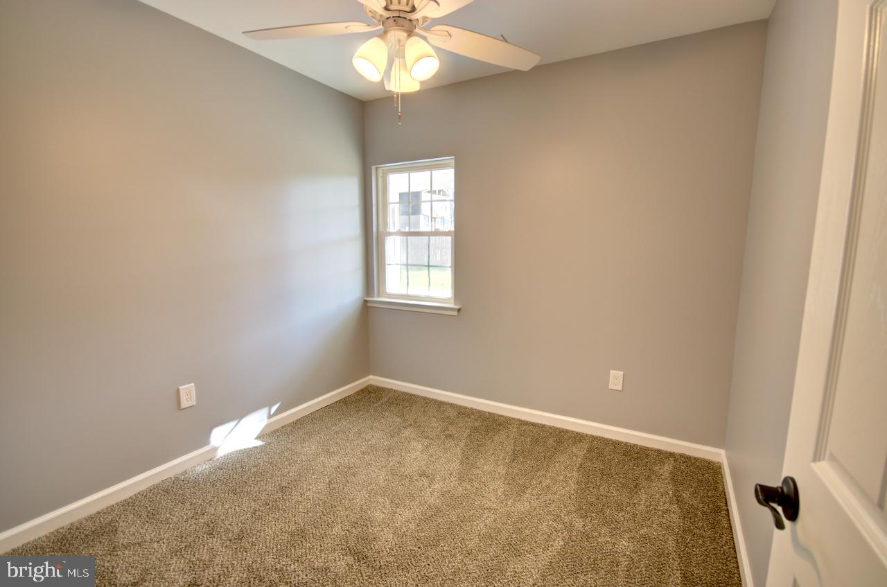 9 Butternut Road Levittown, PA 19057 - Photo 7 of 16