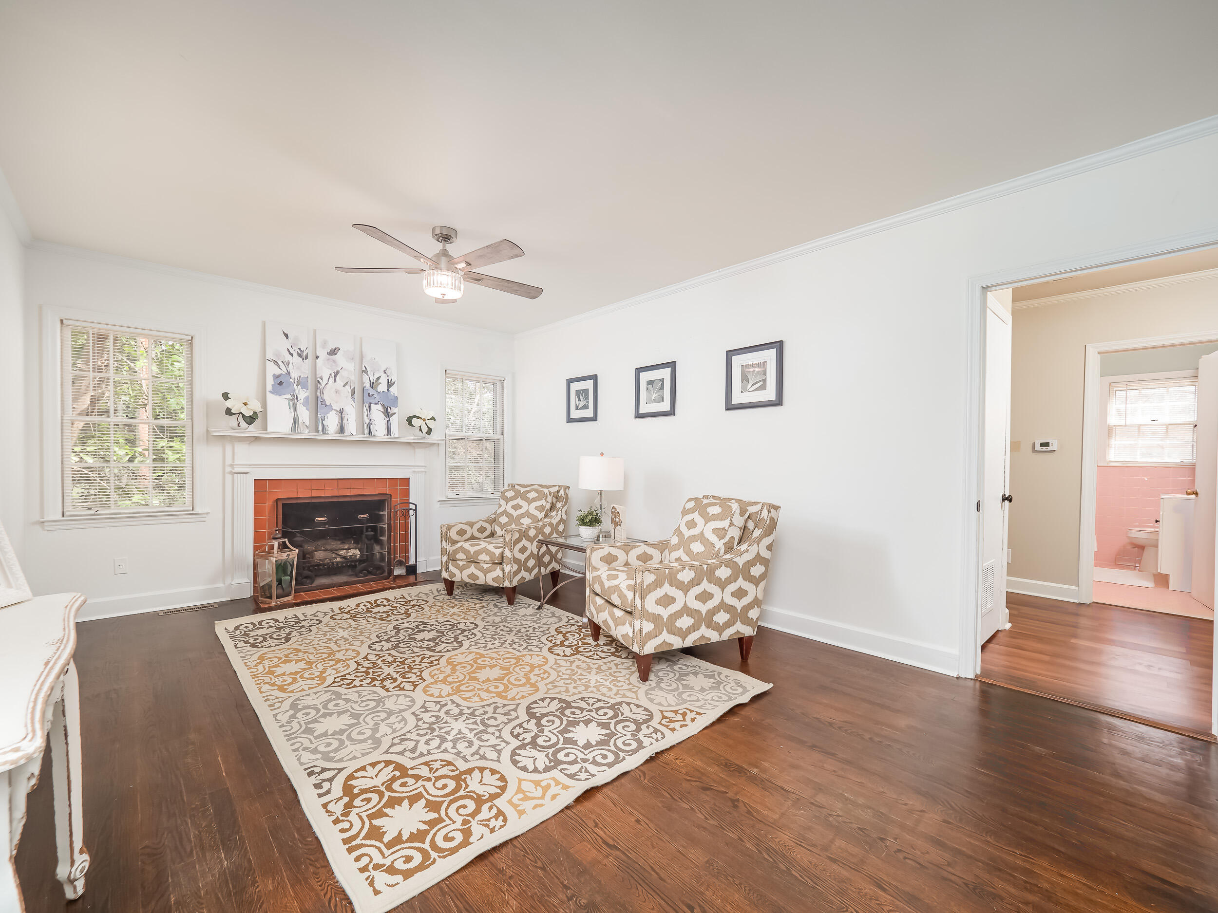 606 Columbia Road Edgefield, SC 29824 - Photo 5 of 34