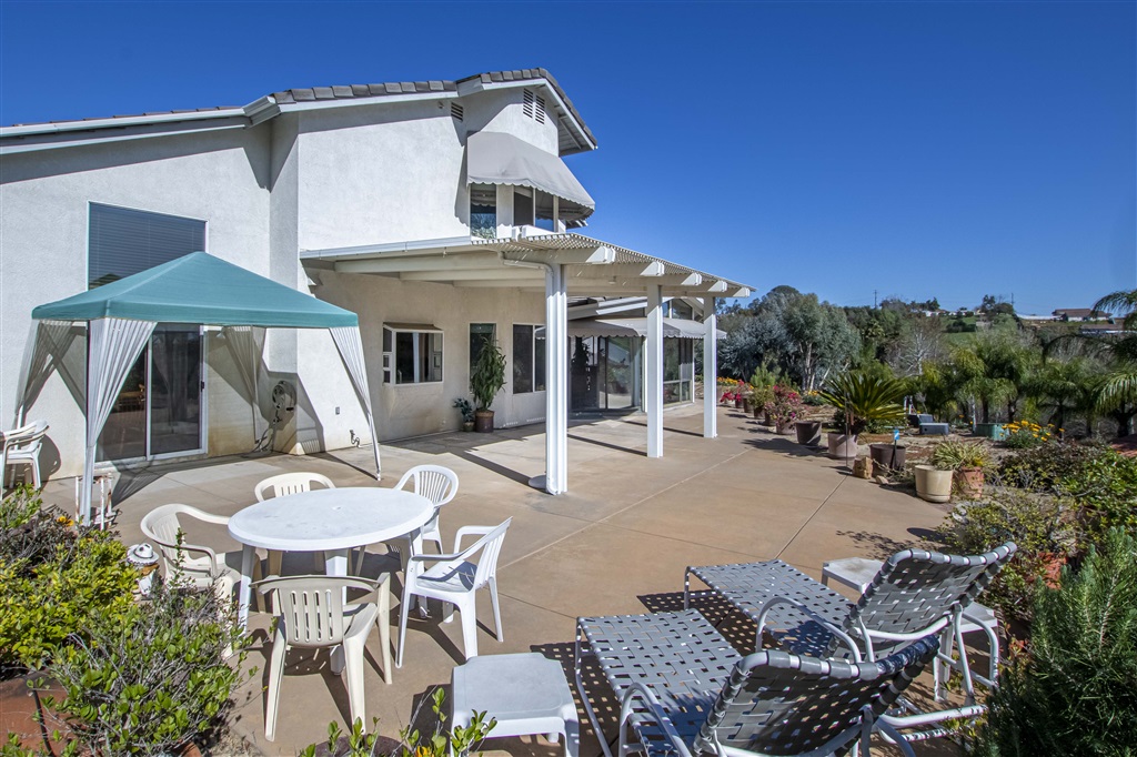 1895 Palomares Road Fallbrook, CA 92028 - Photo 22 of 25