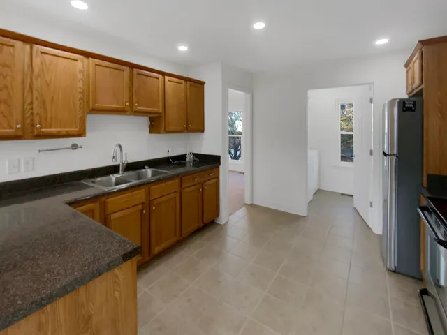 $400,000 | 7418 British Road, Ooltewah, TN 37363