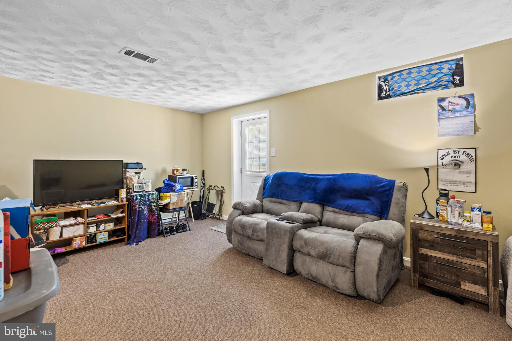 16 Turnmill Court Nottingham, MD 21236 - Photo 15 of 20 Family Room