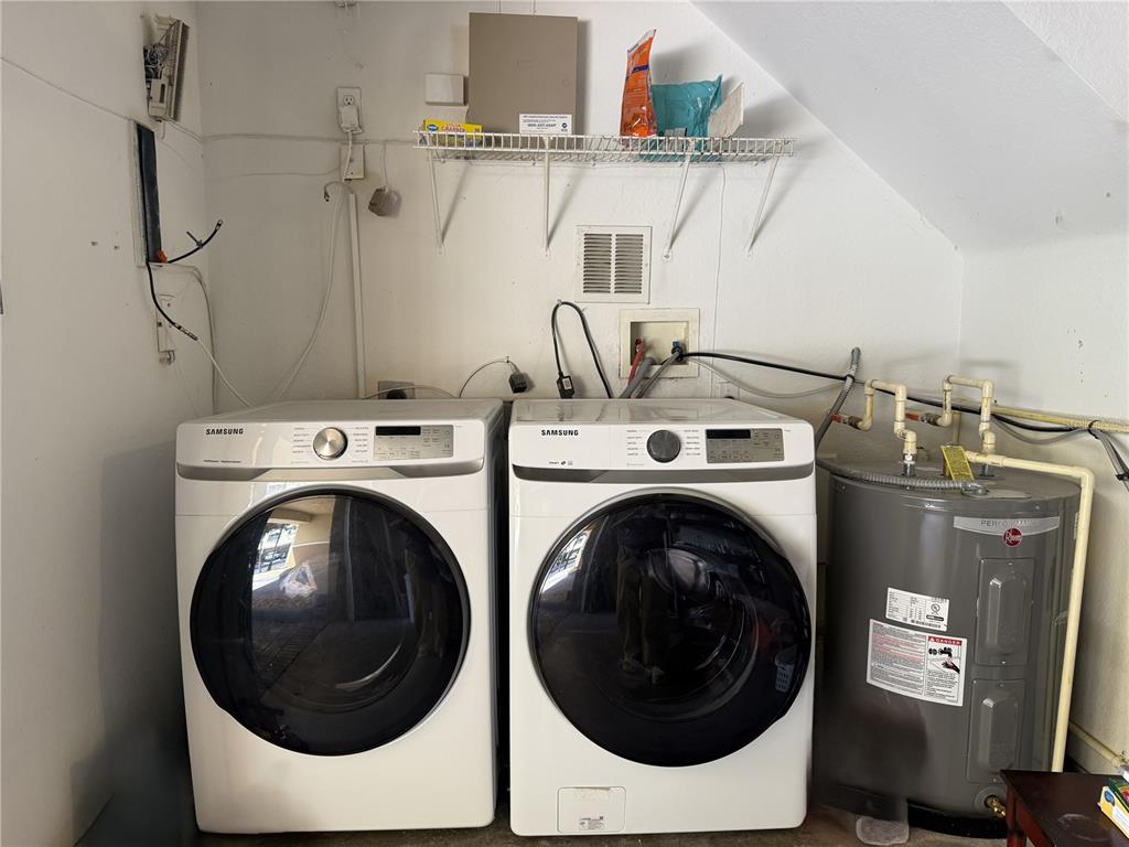 120 South Obrien Street Tampa, FL 33609 - Photo 30 of 47 a utility room with dryer and washer
