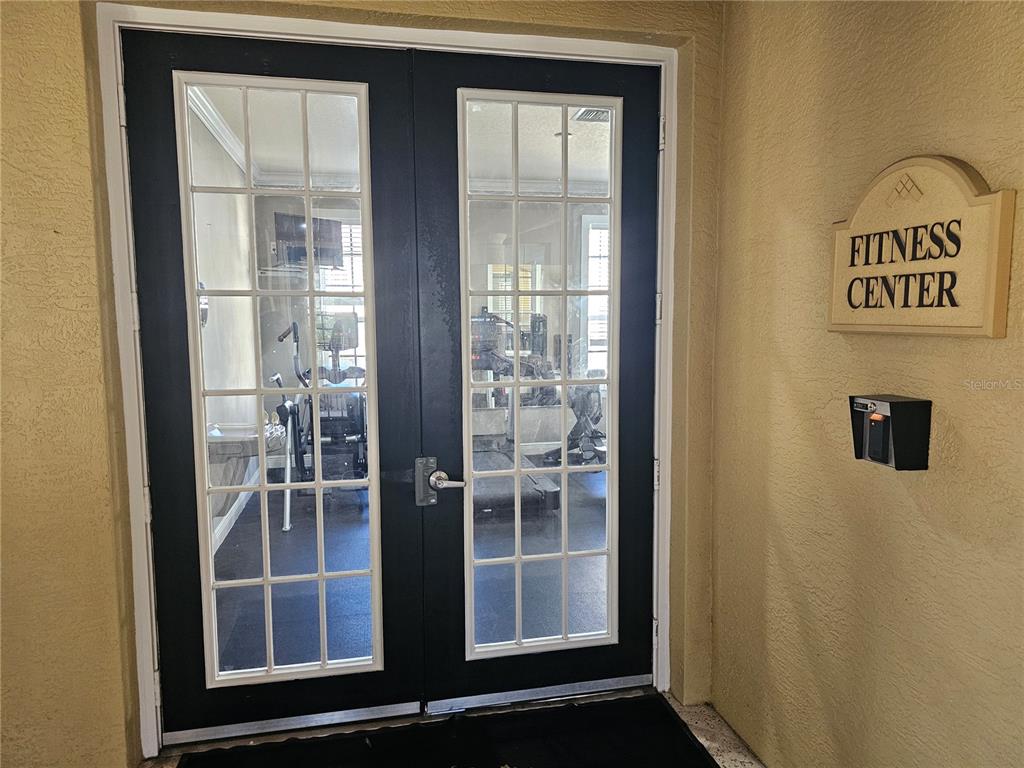 120 South Obrien Street Tampa, FL 33609 - Photo 40 of 47 a view of a door and a window