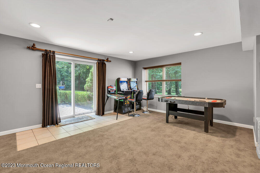 264 Nottingham Road Morganville, NJ 07751 - Photo 54 of 63 054_dsc09525