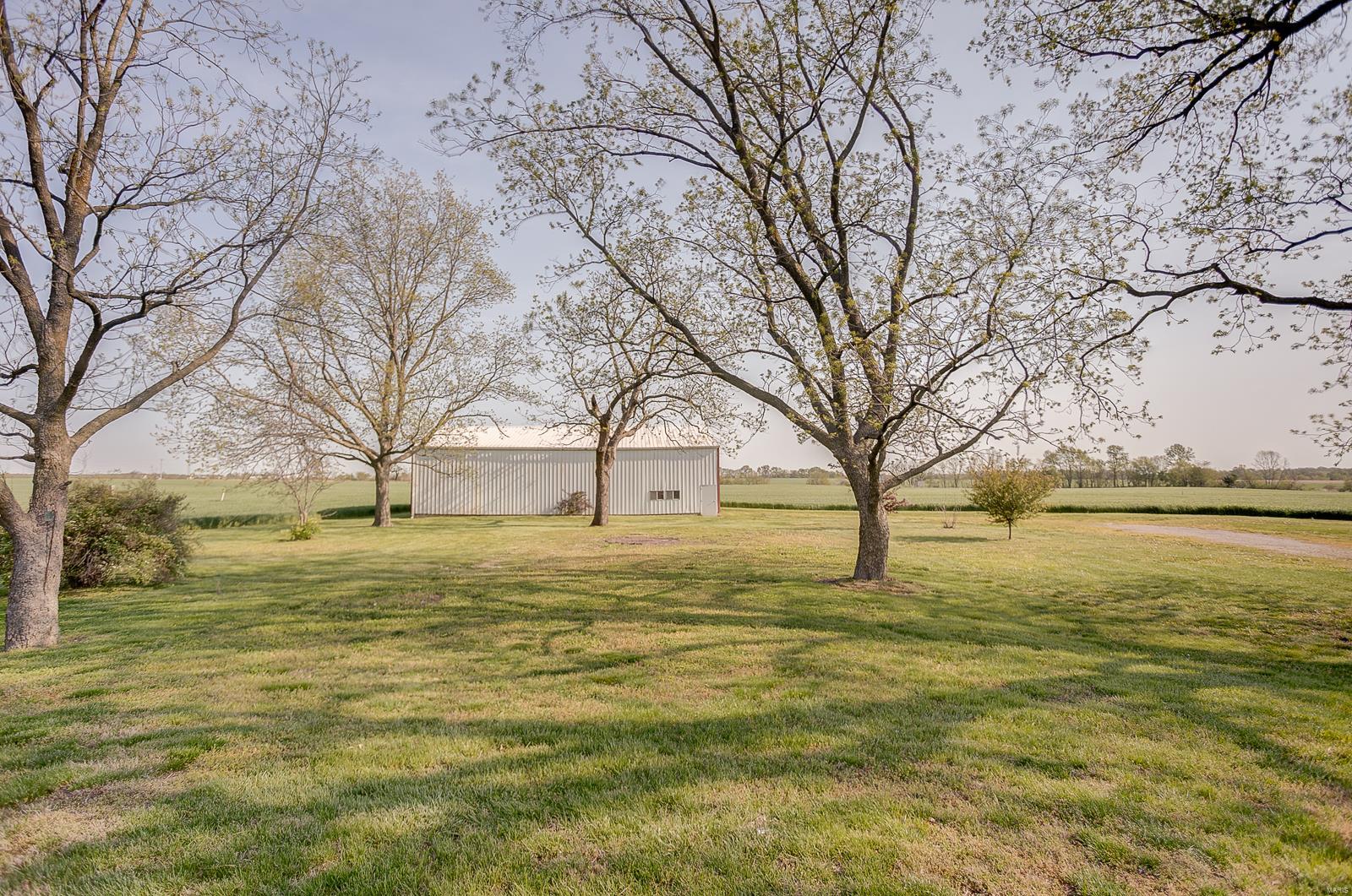 8267 Nike Road Red Bud, IL 62278 - Photo 26 of 39 Gallery Image 26