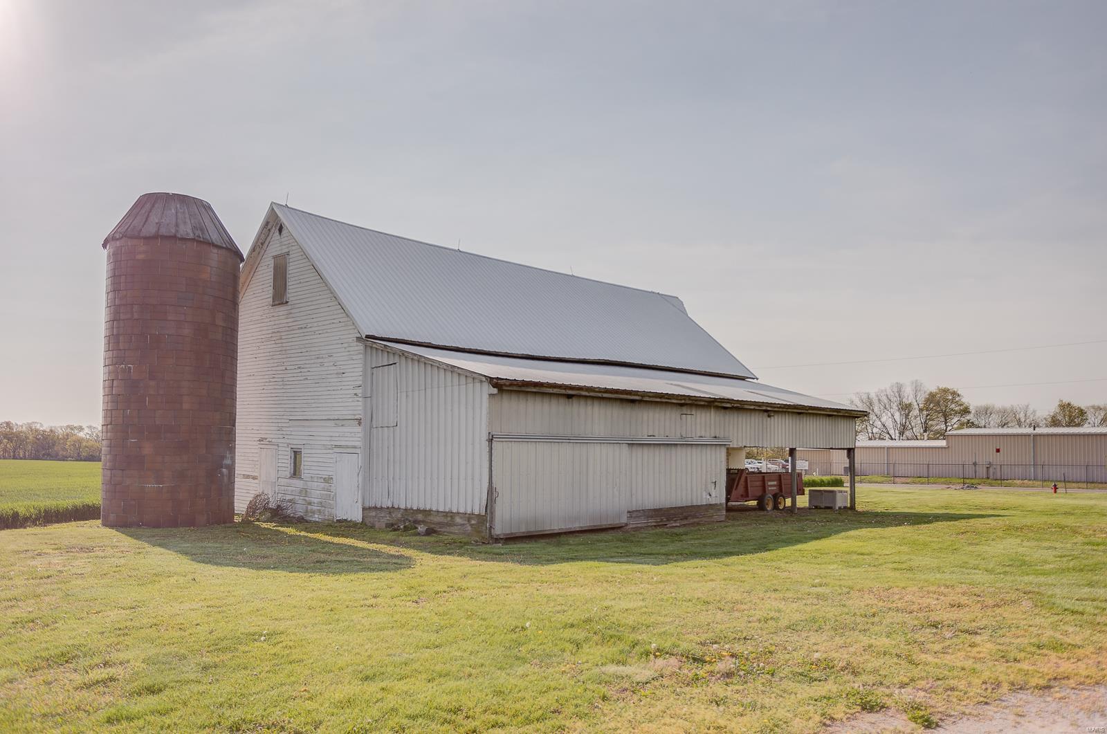 8267 Nike Road Red Bud, IL 62278 - Photo 31 of 39 Gallery Image 31