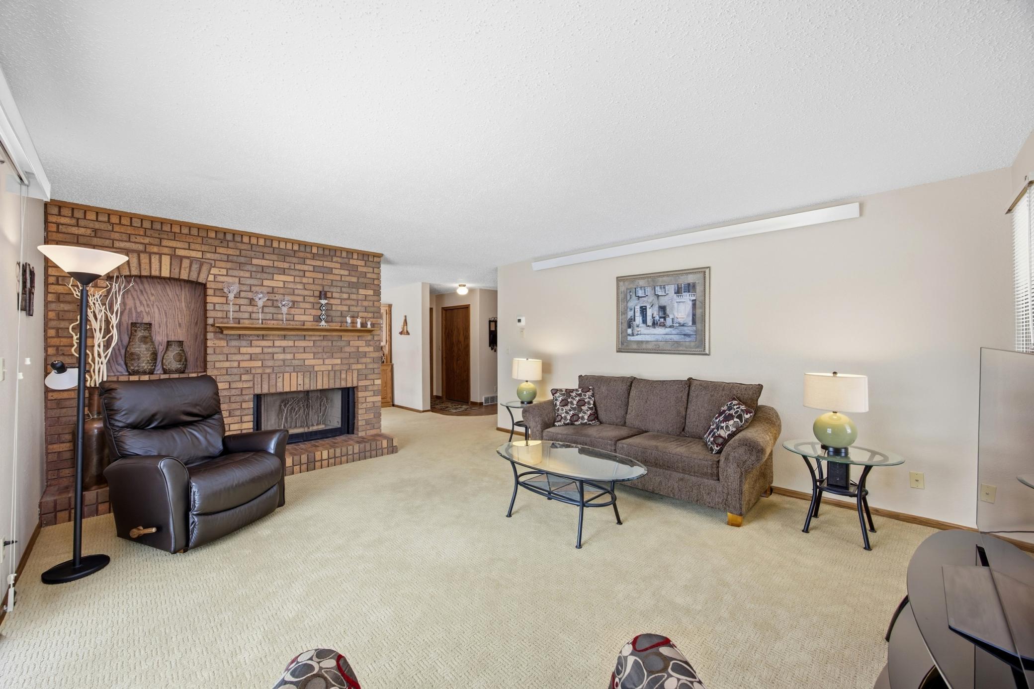 326 10th Avenue South, Unit 2 Fargo, ND 58103 - Photo 13 of 35