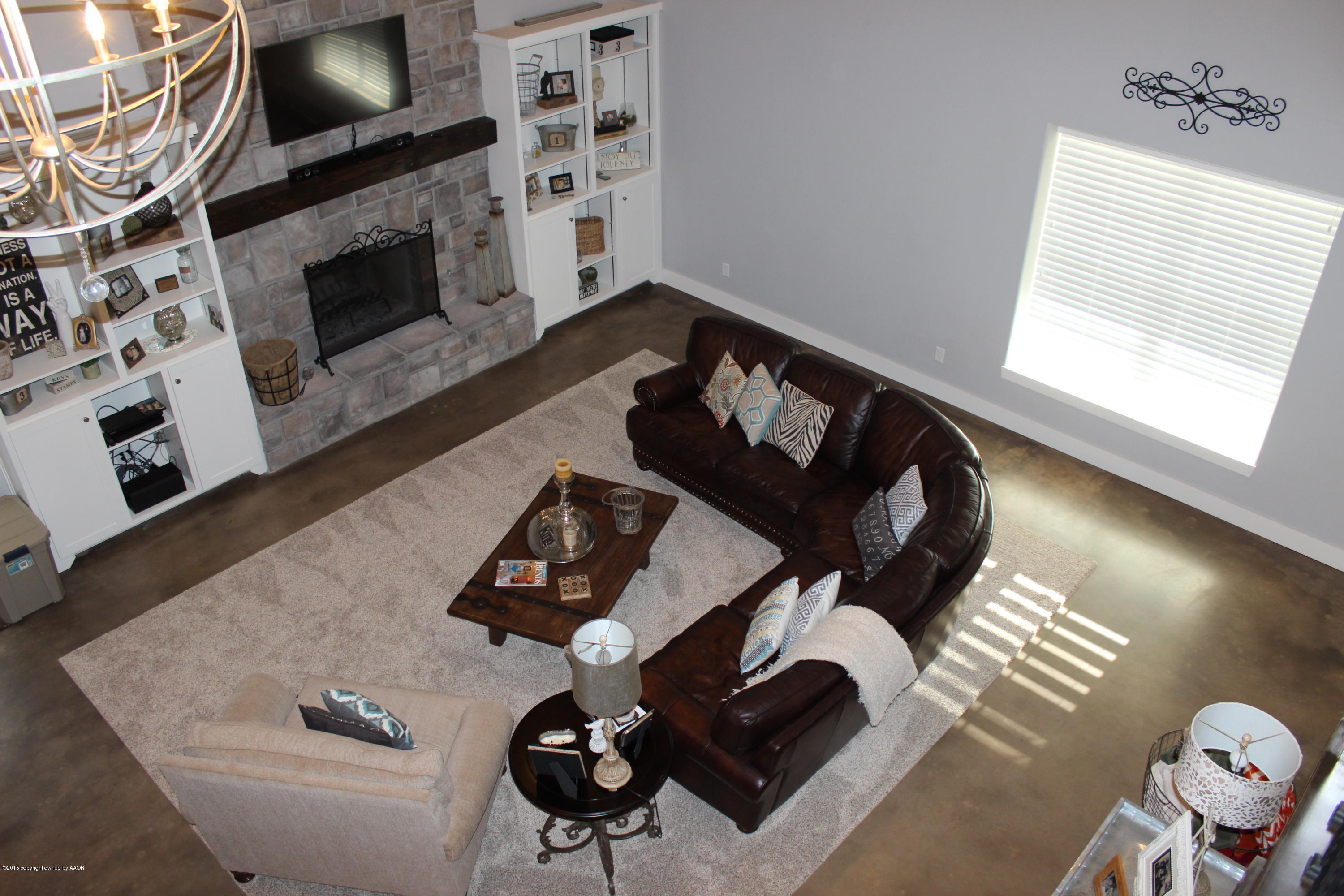 7450 Arnot Road Amarillo, TX 79119 - Photo 21 of 46 Over Looking Great Room