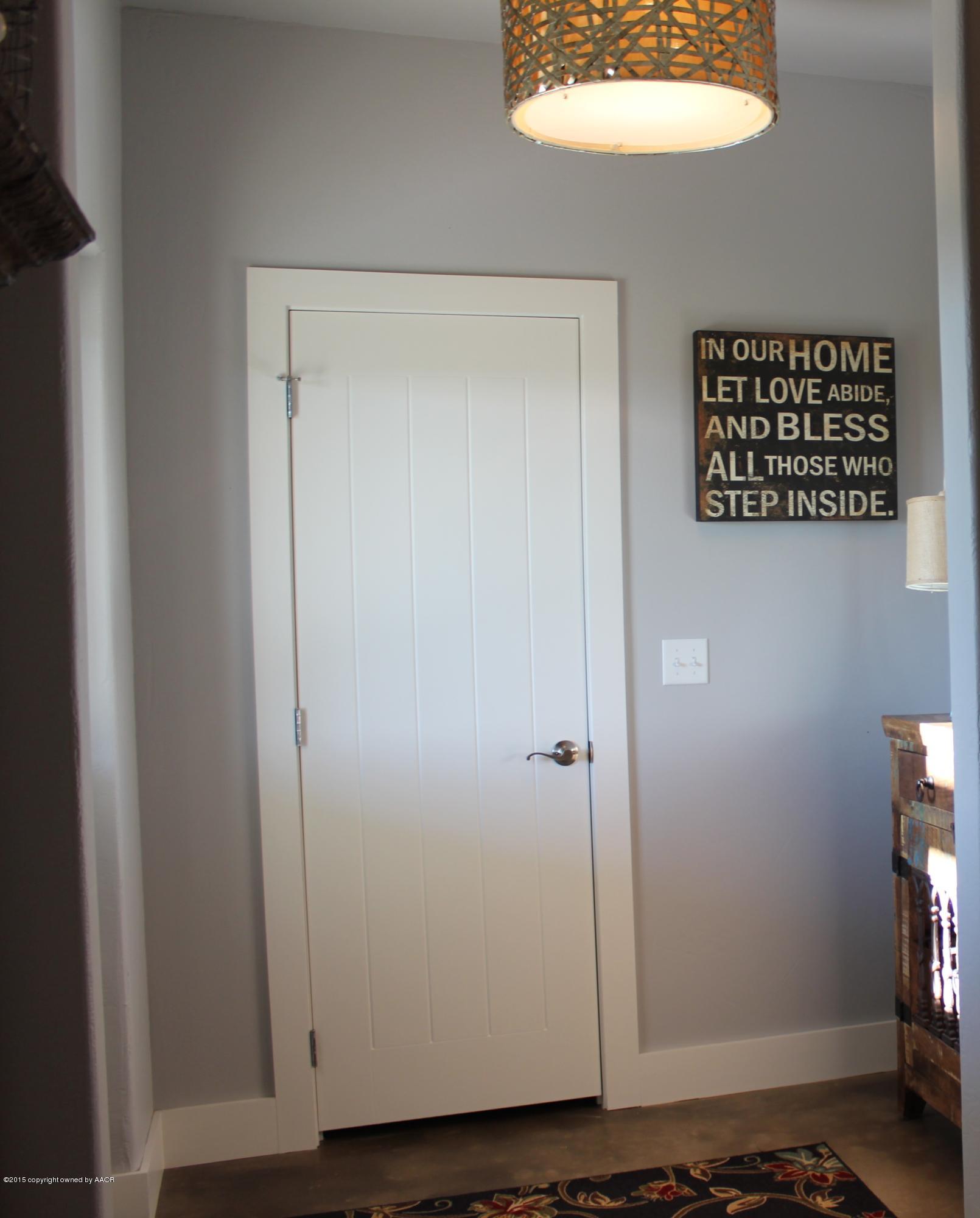 7450 Arnot Road Amarillo, TX 79119 - Photo 6 of 46 Entry