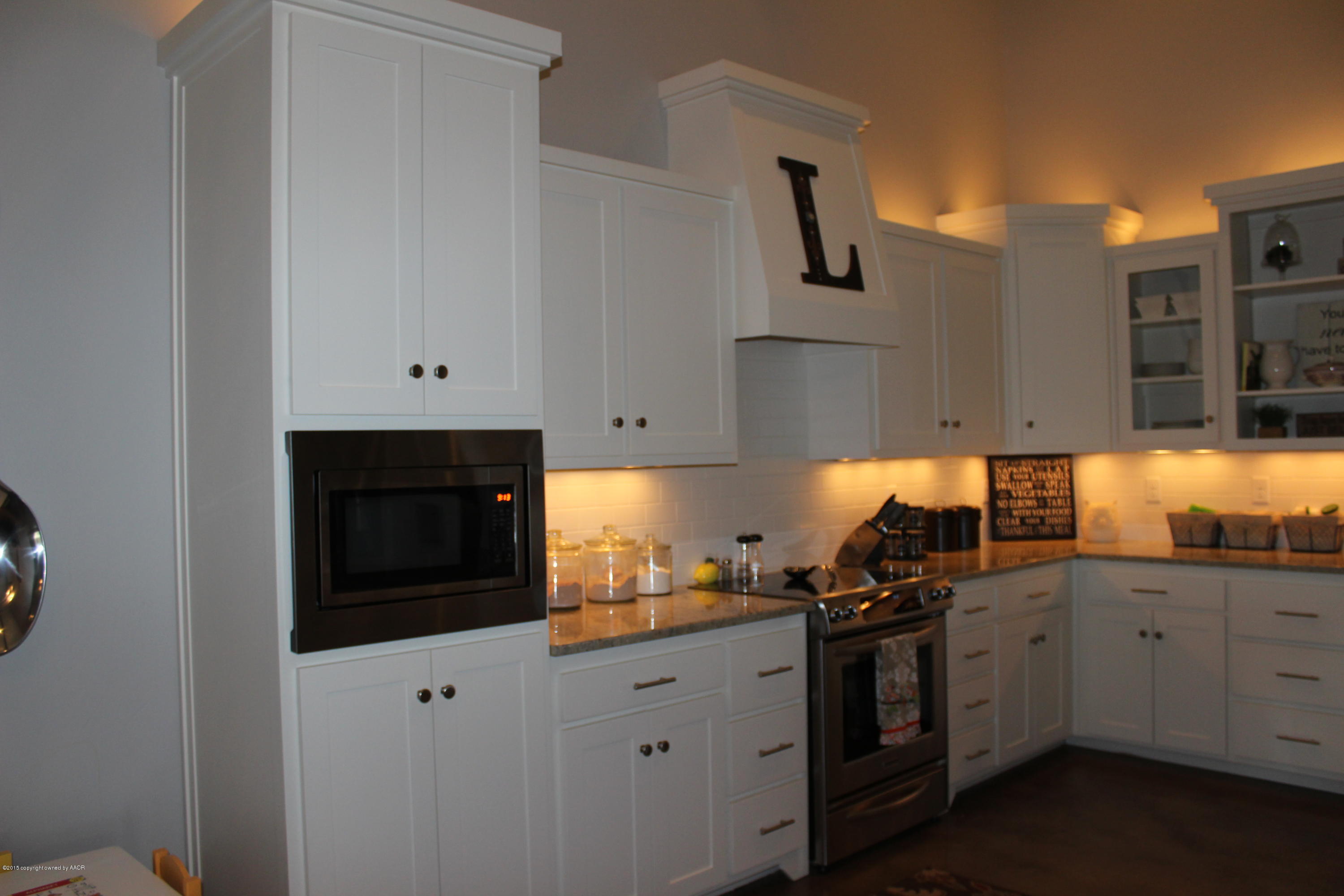 7450 Arnot Road Amarillo, TX 79119 - Photo 9 of 46 Kitchen