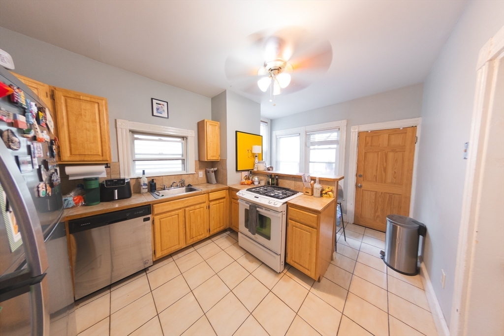 44 N Street, Unit 1 Boston, MA 02127 - Photo 7 of 15
