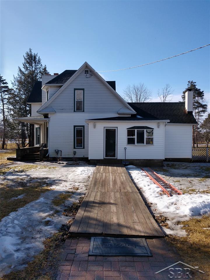 8925 Webster Road Freeland, MI 48623 - Photo 31 of 35 31373169-30.JPG