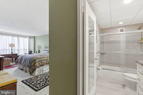 $239,000 | 1001 City Avenue, Unit EC704, Wynnewood, PA 19096