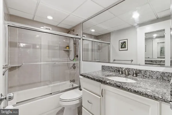 $239,000 | 1001 City Avenue, Unit EC704, Wynnewood, PA 19096