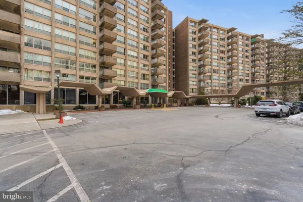 $239,000 | 1001 City Avenue, Unit EC704, Wynnewood, PA 19096
