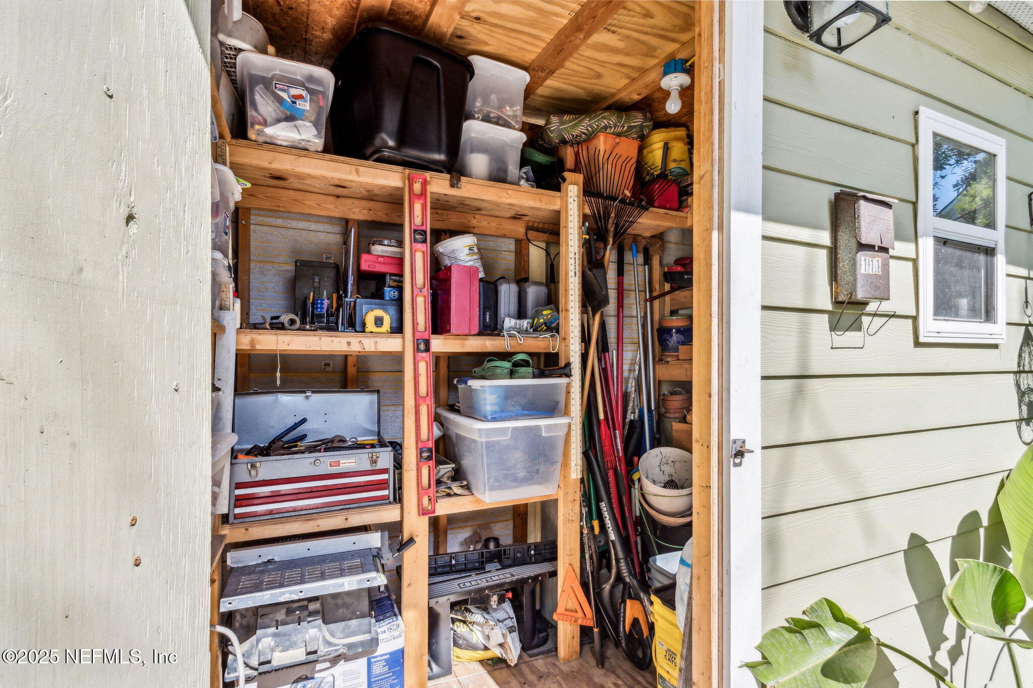 111 South 4th Street Fernandina Beach, FL 32034 - Photo 30 of 37 a view of walk in closet