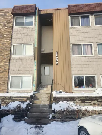 $130,000 | 12932 Nicollet Avenue, Unit 102, Burnsville, MN 55337