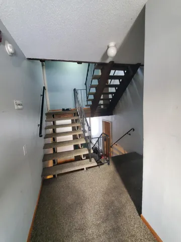 $130,000 | 12932 Nicollet Avenue, Unit 102, Burnsville, MN 55337