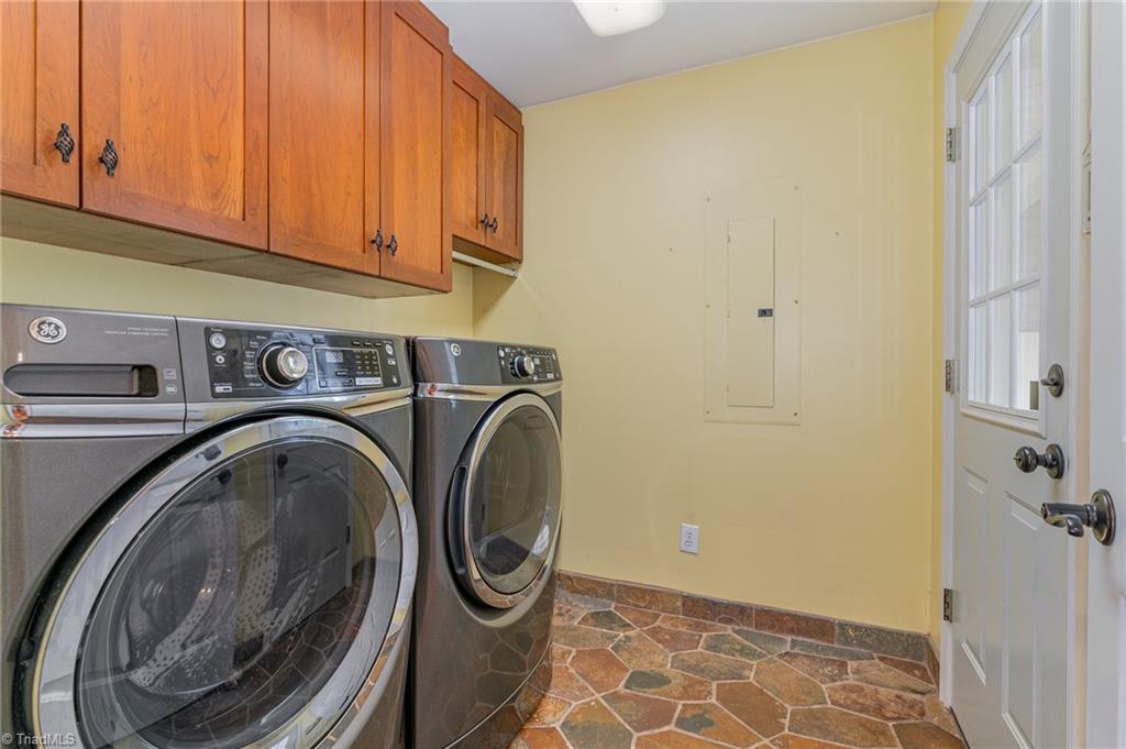 458 Burney Road Asheboro, NC 27205 - Photo 12 of 46 Gallery Image 12