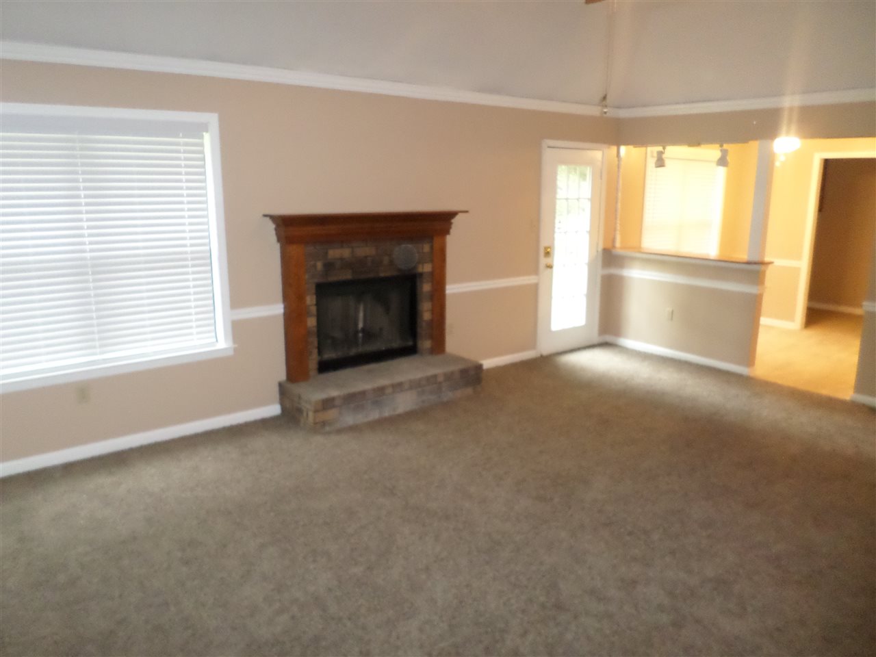 6393 Yale Road Bartlett, TN 38134 - Photo 4 of 19 Gallery Image 4