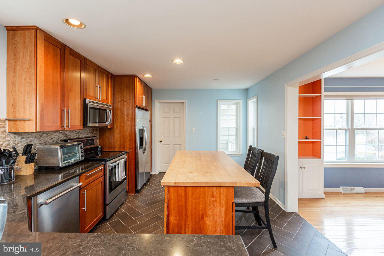 552 Wallingford Road Lancaster, PA 17601 - Photo 19 of 71