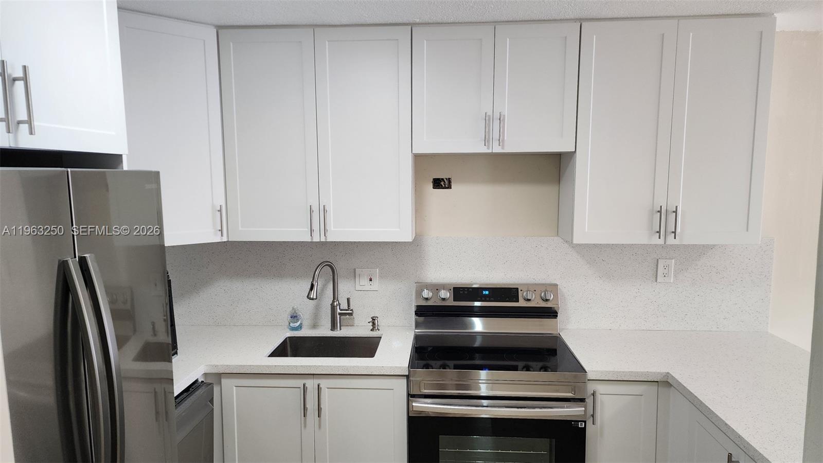 9000 Southwest 24th Street, Unit 14C Miami, FL 33165 - Photo 7 of 27