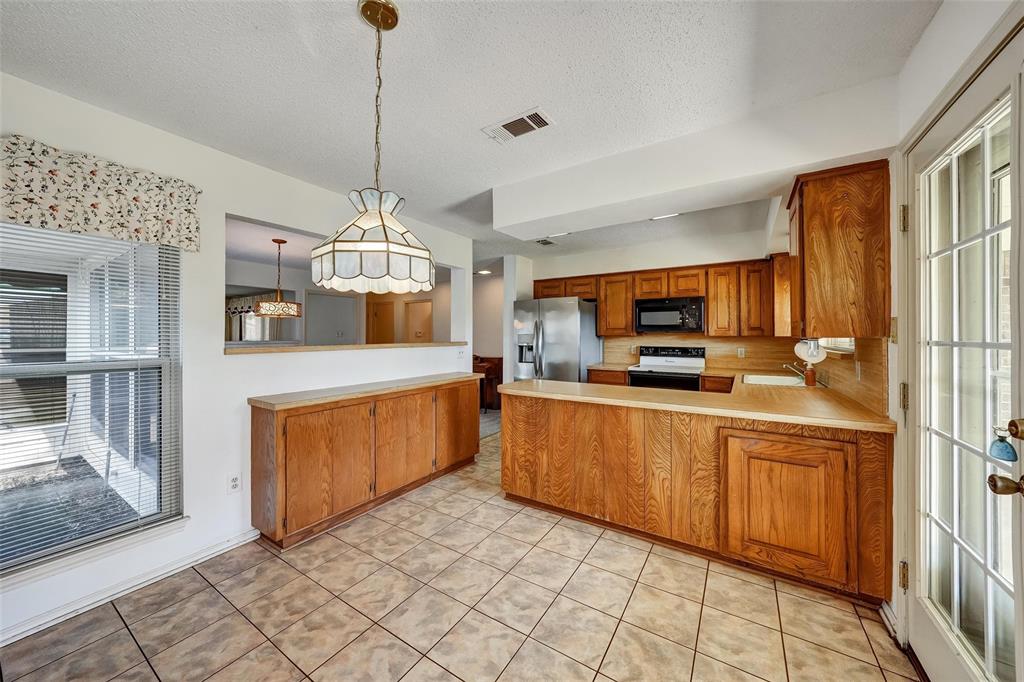 3613 Wedgworth Road South Fort Worth, TX 76133 - Photo 17 of 37