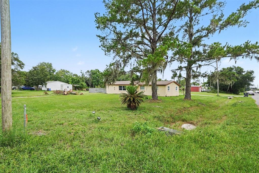 9220 McIntosh Road Dover, FL 33527 - Photo 13 of 18