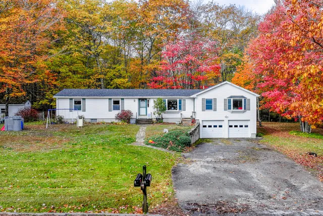 $399,000 | 380 Vinal Street, Rockport, ME 04856