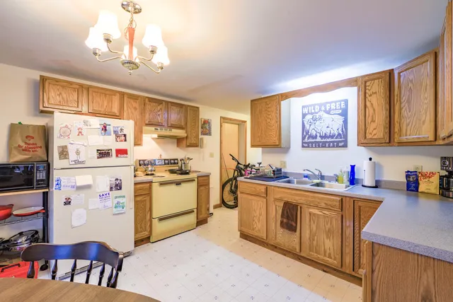 $399,000 | 380 Vinal Street, Rockport, ME 04856