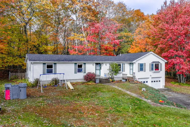 $399,000 | 380 Vinal Street, Rockport, ME 04856