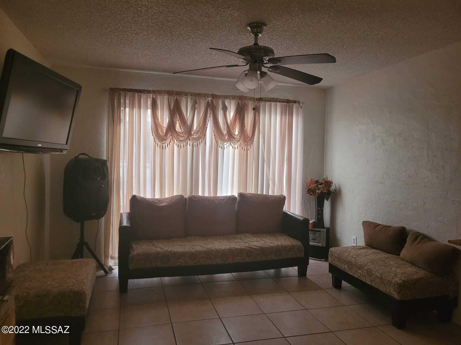 412 Calle Madrid, Unit 9 Rio Rico, AZ 85648 - Photo 10 of 33