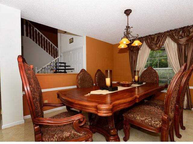 10550 Bexley Boulevard Boca Raton, FL 33428 - Photo 8 of 25 Dining Room