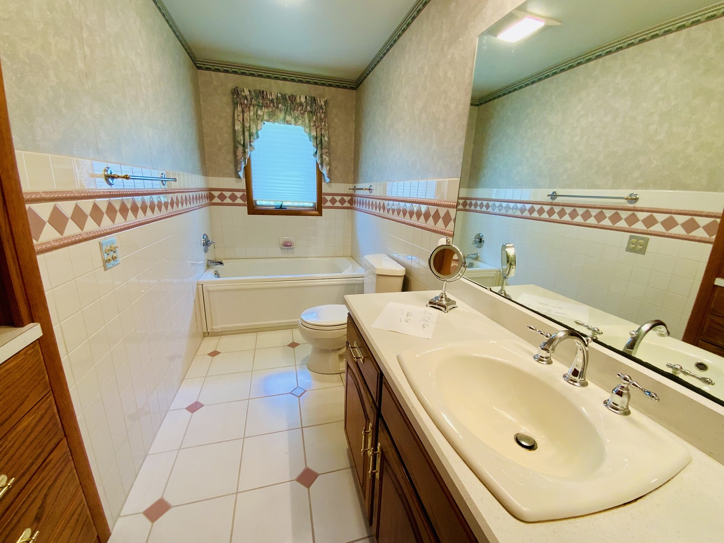 1709 Sunset Drive Peru, IL 61354 - Photo 8 of 18