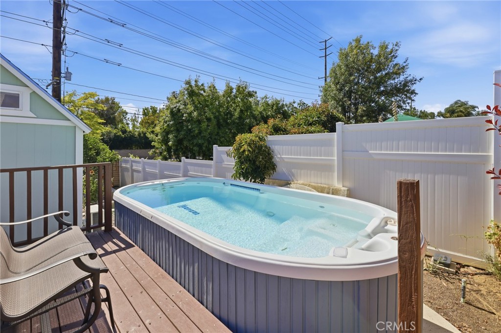 1869 Country Club Road Thousand Oaks, CA 91360 - Photo 25 of 35