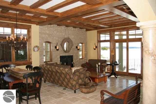 2646 Neahtawanta Road Traverse City, MI 49686 - Photo 8 of 15 1729279-7.JPG