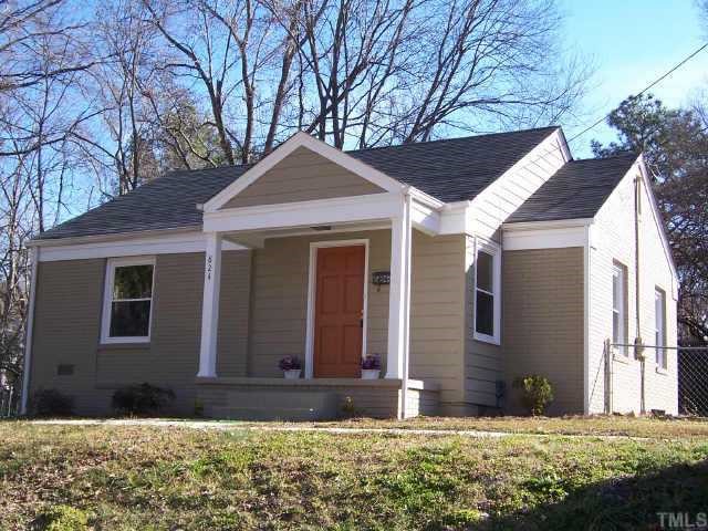 a front view of house with yard