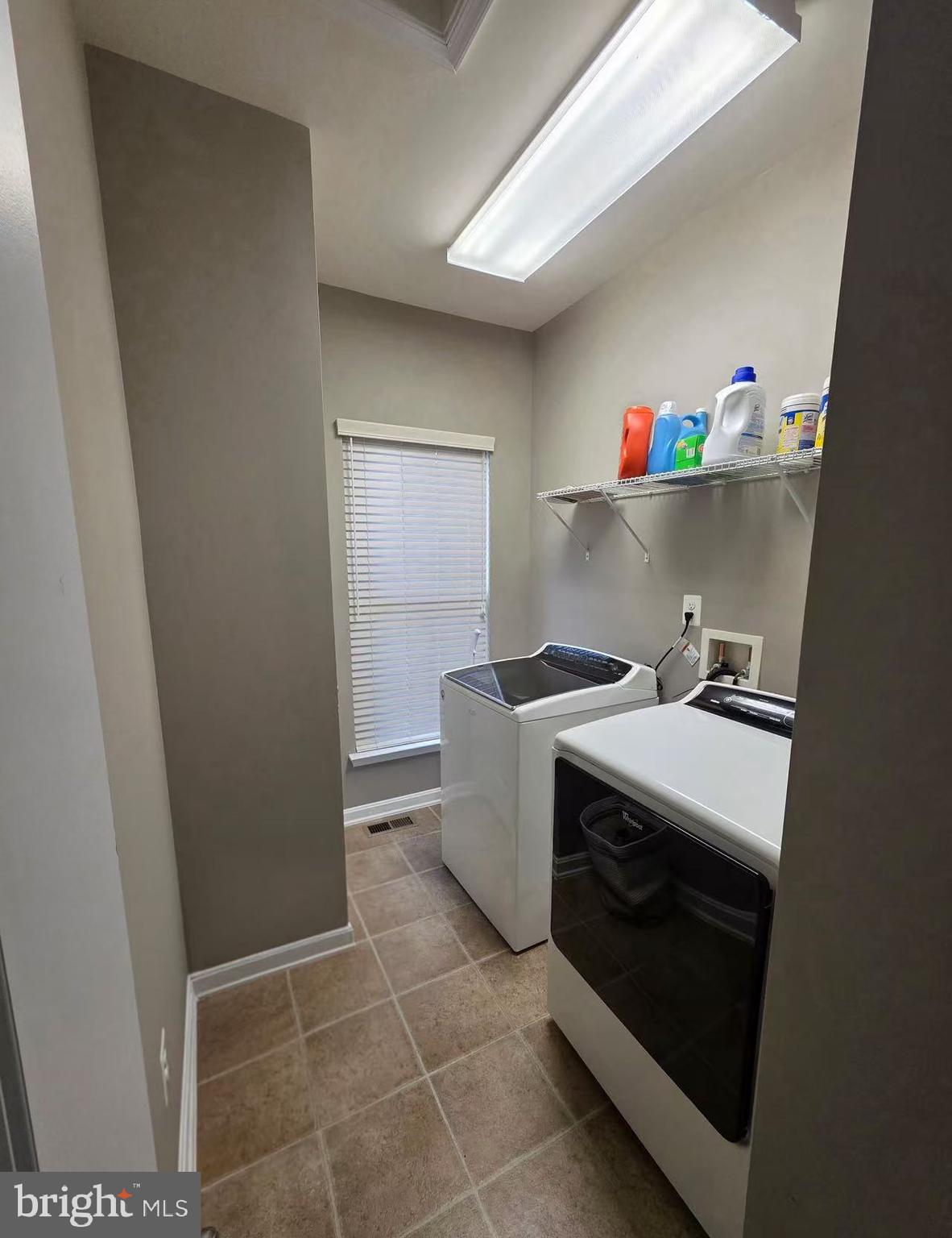 42259 Riggins Ridge Terrace Ashburn, VA 20148 - Photo 17 of 22