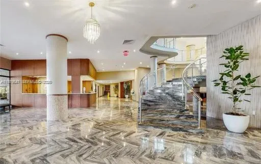 $3,150 | 5401 Collins Avenue, Unit 526, Miami Beach, FL 33140